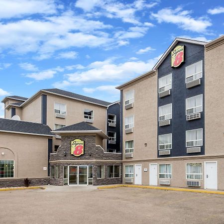 Hotel Super 8 By Wyndham Grande Prairie Zewnętrze zdjęcie