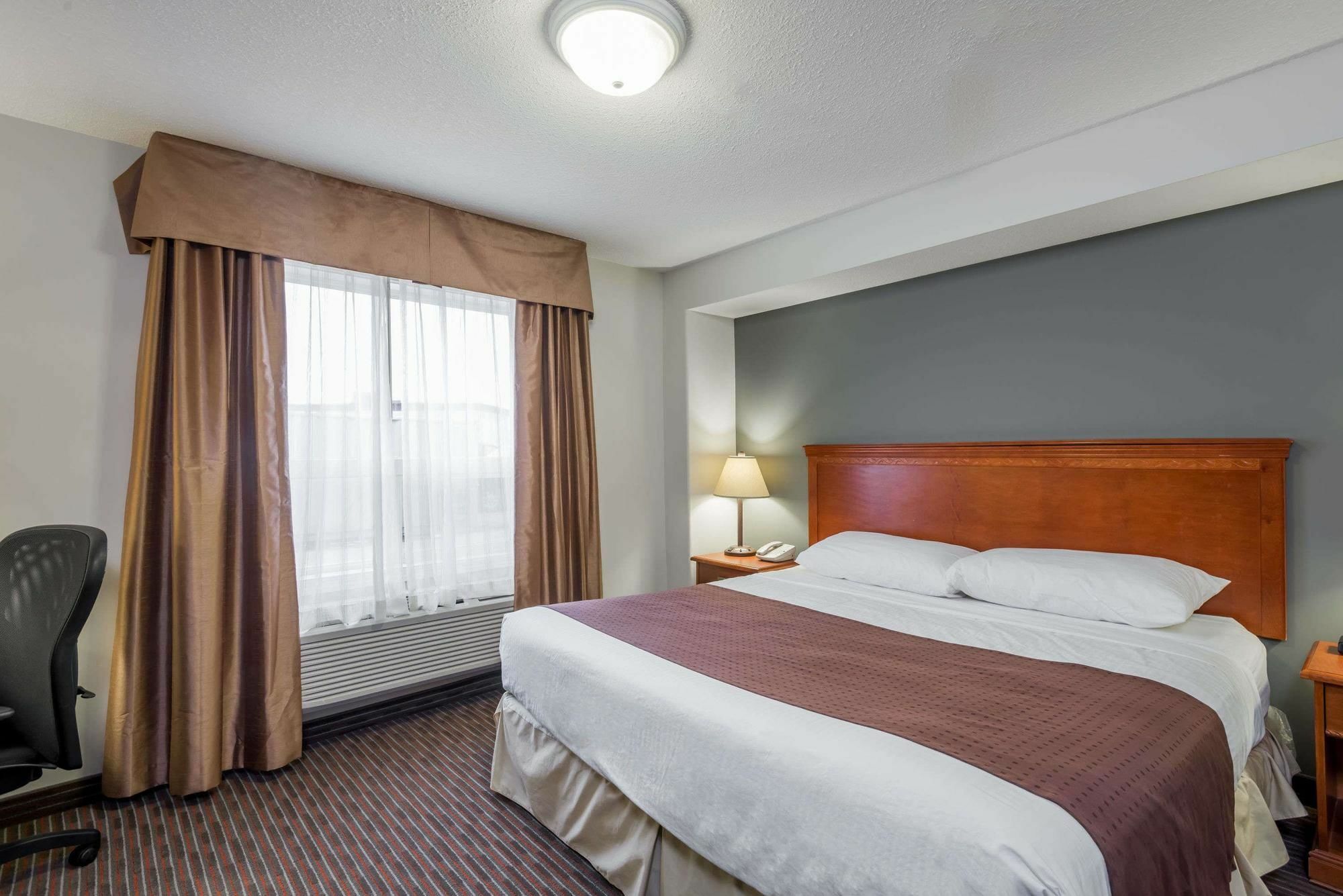 Hotel Super 8 By Wyndham Grande Prairie Zewnętrze zdjęcie